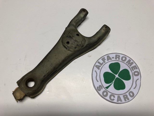 fourchette embrayage Alfa Romeo 105 et 115 60516875